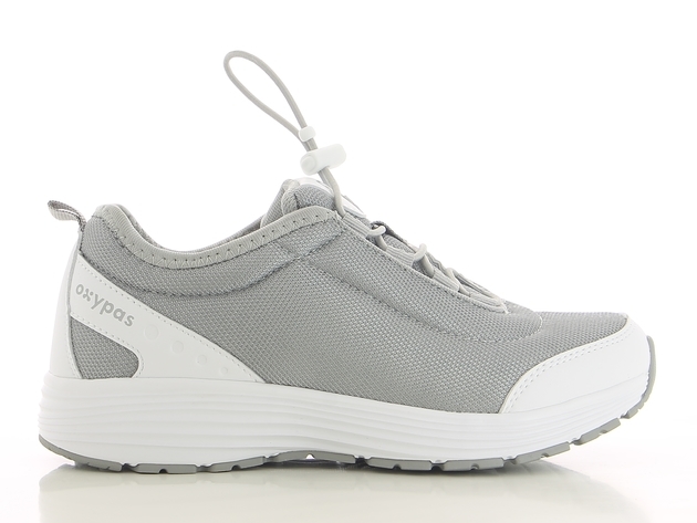8638 James Herren-Sneaker